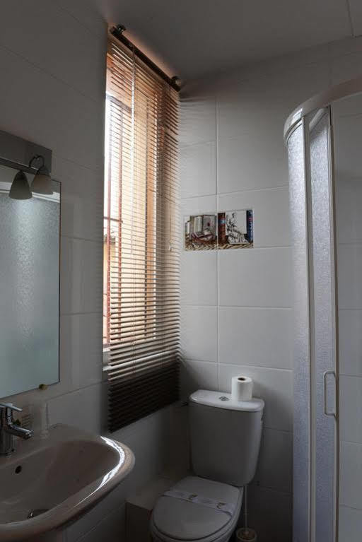 Urban Style Saint Claire Hotel 3*