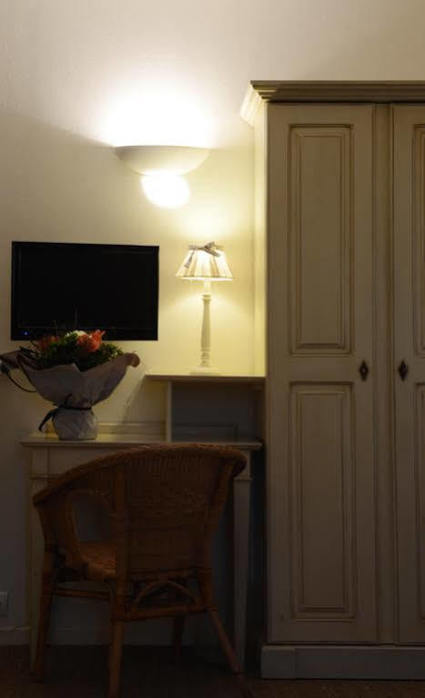 Urban Style Saint Claire Hotel